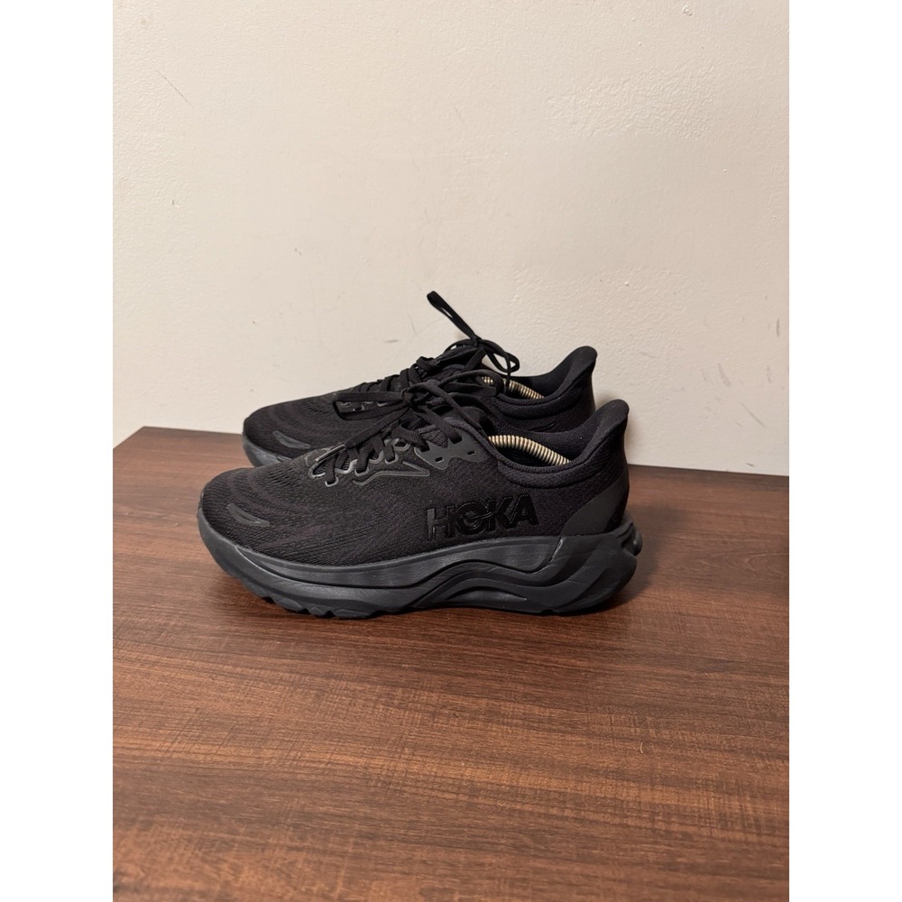Hoka One One Arahi 8 Shoes Womens SZ 9.5B Triple Black Running Sneakers 1168691